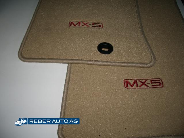 Mazda MX-5 NA NB NBFL Teppichsatz Fussraum Velours Beige Original NC84V032021 1990-2005