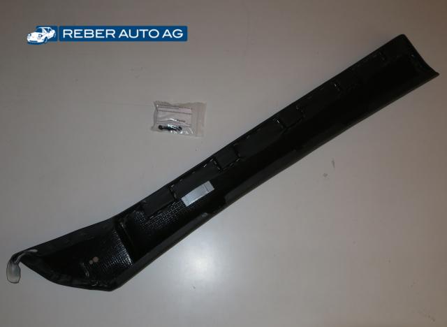 Mazda MX-5 NA Reparaturstück Türverkleidung Abschluss oben rechts Schwarz Innenseite HPT6508 1990-1997