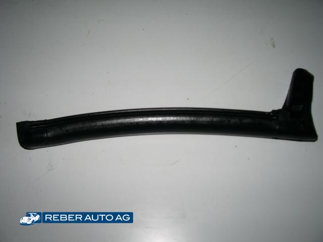 Mazda MX-5 NA Verdeckdichtung vorne rechts NA01R1411C – Original Mazda Gummidichtung 1990-1997
