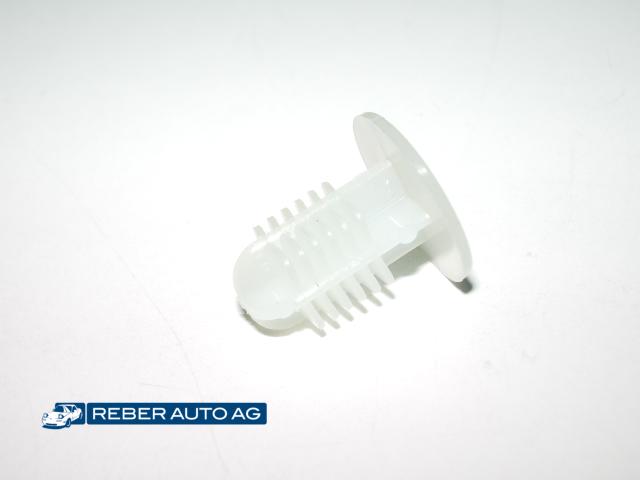 Stopfen Stossfänger vorne NA0150068 Original Mazda MX-5 NA 1990-1997