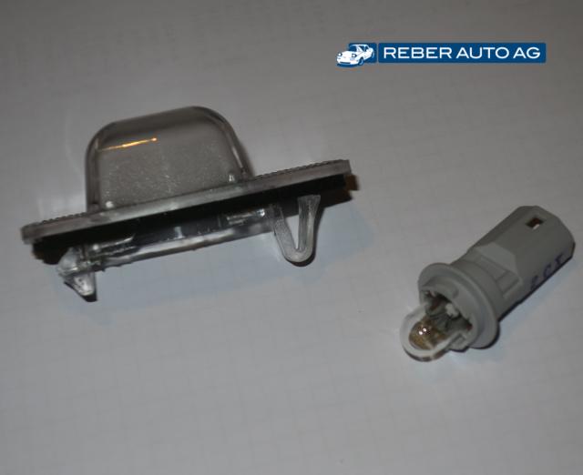 Mazda MX-5 Kennzeichenleuchte Aftermarket NB NBFL 1998-2005 Detail
