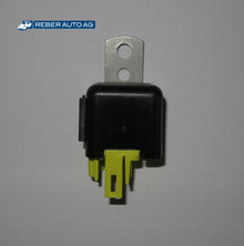 Mazda MX-5 NA Benzinpumpen-Relais 1.6 B6 (1990-1997) – Original Mazda Ersatzteil OE N23618821
