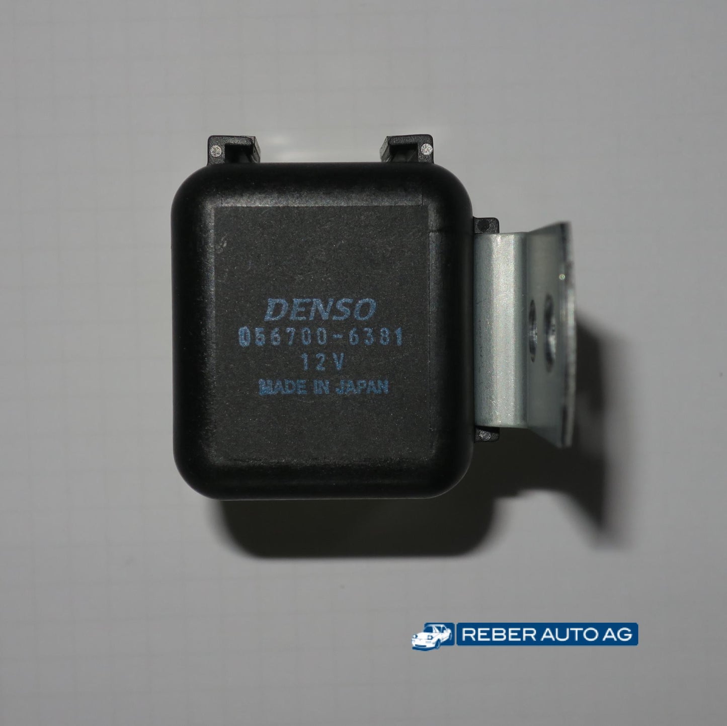 Mazda MX-5 NA Benzinpumpen-Relais 1.6 B6 – Detailansicht des Original Mazda Ersatzteils OE N23618821
