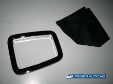 Mazda MX-5 NA Chromschaltkulisse mit Leder – Verchromte Schaltkulisse mit schwarzem Leder-Schaltsack (1990–1997).
