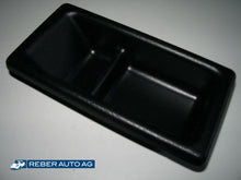 Mazda MX-5 NA Einlegefach Aschenbecher-Ersatz – Praktisches Einlegefach als Ablage anstelle des originalen Aschenbechers in der Mittelkonsole (1990–1997).
