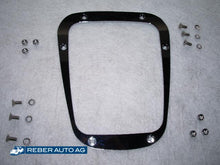 Mazda MX-5 NB/NBFL Chromblende Schaltkulisse – Verchromte Blende zum Aufschrauben für die Schaltkulisse (1998–2005).
