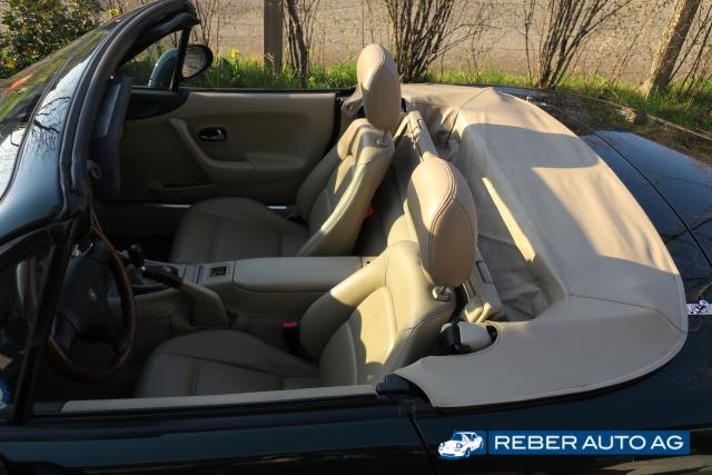 Mazda MX-5 NB NBFL Persenning Verdeckabdeckung Beige Braun – Installiert am Fahrzeug, Original Mazda Ersatzteil NC10R1960C80
