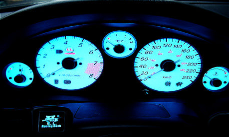 Mazda MX-5 NB/NBFL Tachoscheiben beleuchtet – Set mit Zifferscheiben, Regler für Lichtstärke und Farbe sowie Einbauanleitung (1998–2005).
