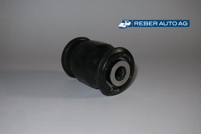 Gummibüchse Querlenker Hinterachse unten innen 90-05