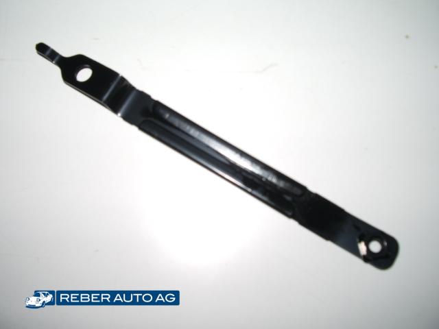 Strebe Stütze Stossfänger vorne oben links rechts NA01501ZYB Original Mazda MX-5 NA 1990-1997
